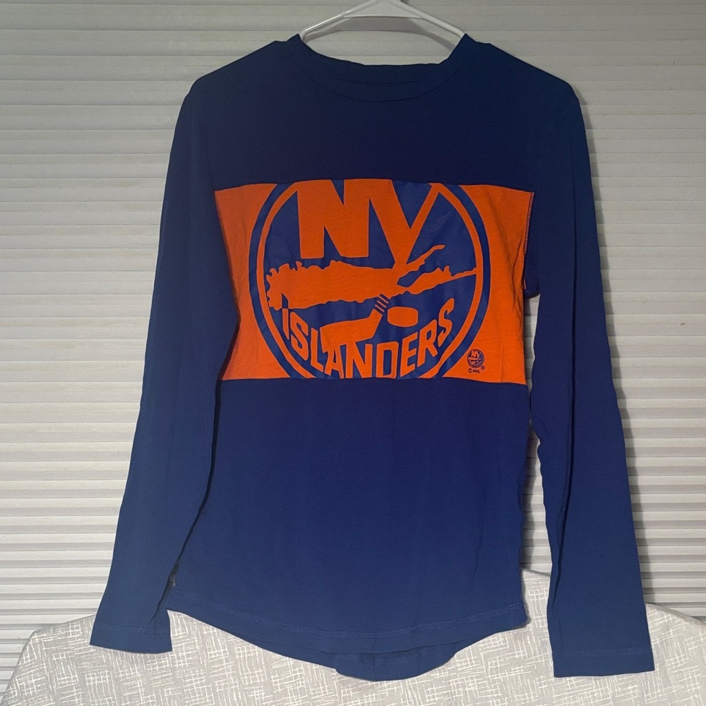 NHL NY Islanders Long Sleeve Shirt